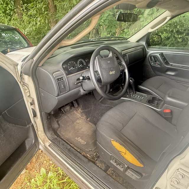 jeep grand cherokee 2004 1J4GW48SX4C128514 image jeep grand cherokee 2004 1J4GW48SX4C128514 image